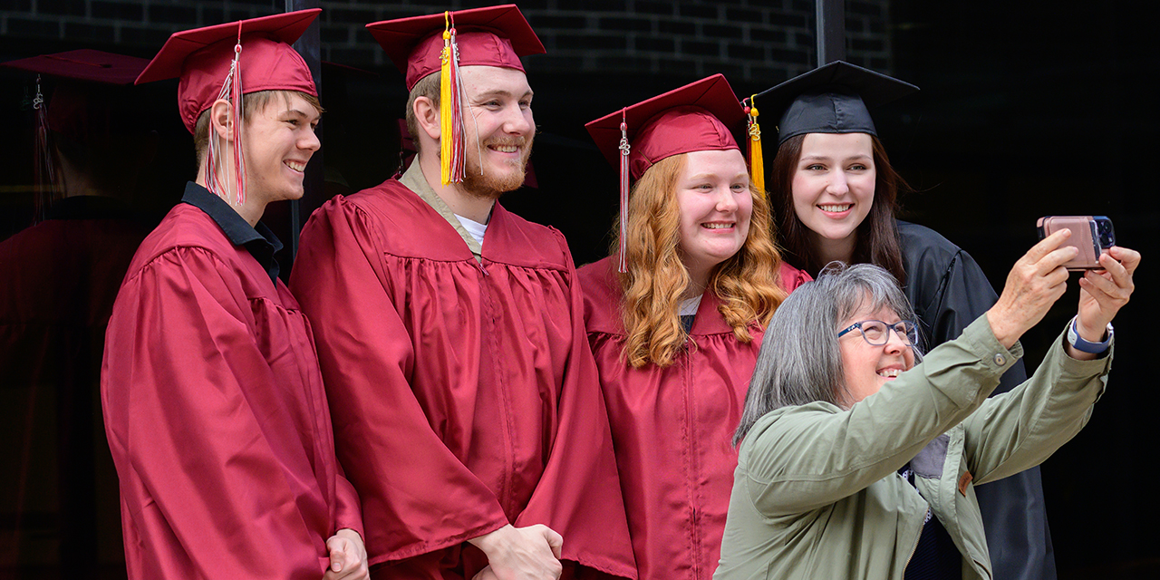 2024 Commencement Ceremony Scheduled for May 11